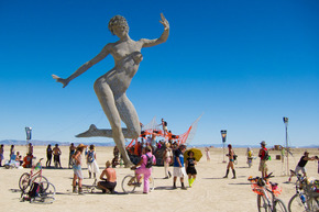 G4_bliss_dance_at_burning_man_2010